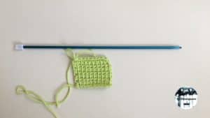 Punto tunecino alargado